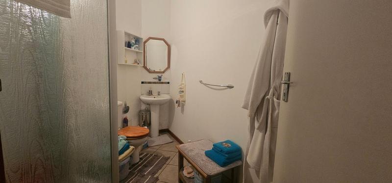 7 Bedroom Property for Sale in Middedorp Western Cape
